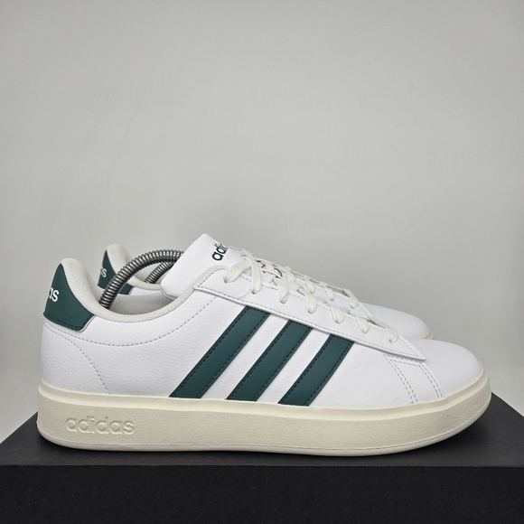 Adidas Men\'s Grand Court 2.0 \'Cloud White Collegiate Green\' Shoes JR2224 Size 9